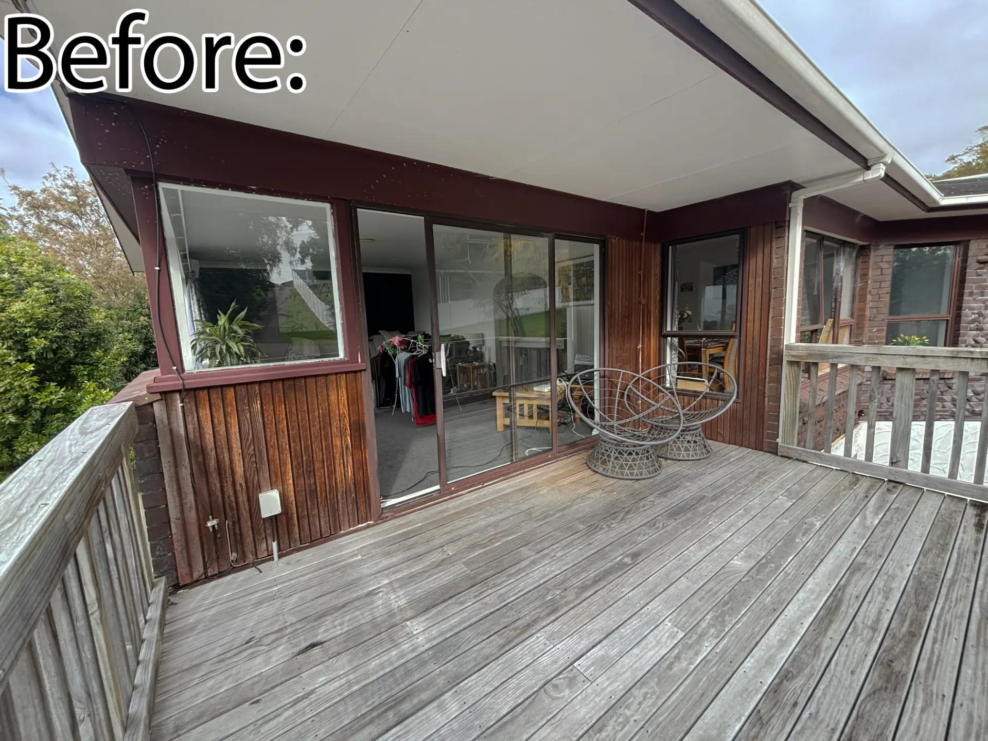Selwyn Road upper deck before: maroon timber joinery and old slider